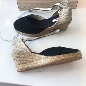 New Toni Pons espadrilles.